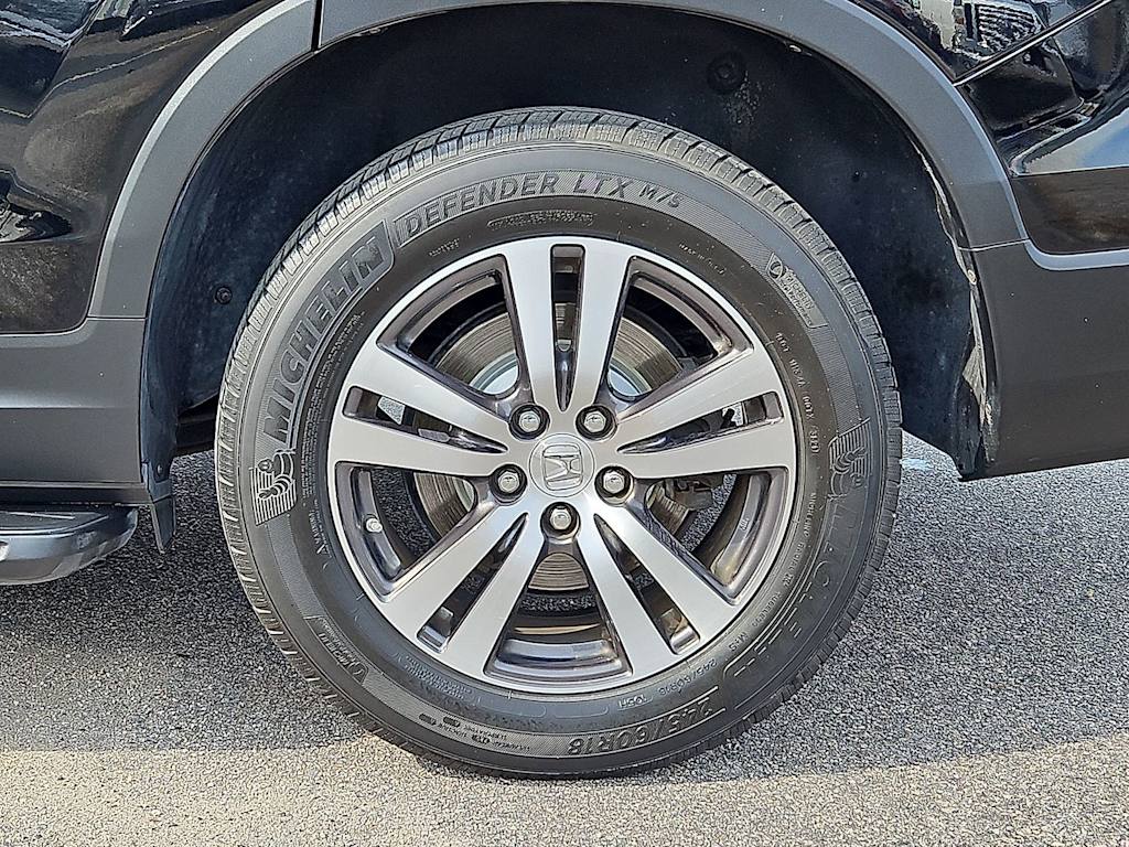 Thumbnail: 2018 Honda Pilot - 6