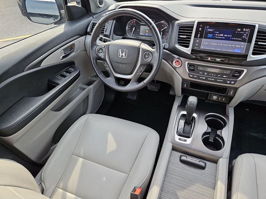 Thumbnail: 2018 Honda Pilot - 2