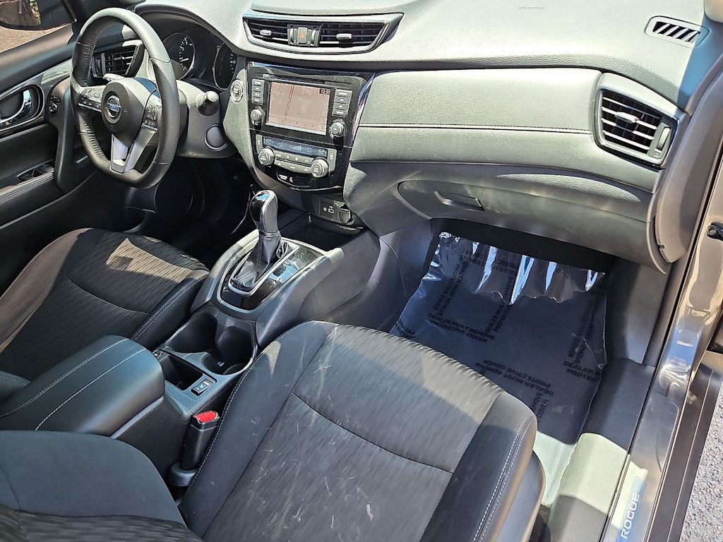 Thumbnail: 2018 Nissan Rogue - 38