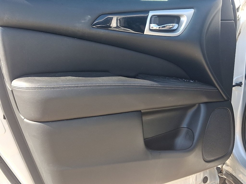 Thumbnail: 2020 Nissan Pathfinder - 22