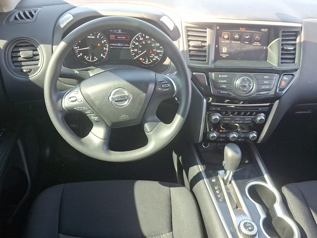 Thumbnail: 2020 Nissan Pathfinder - 10