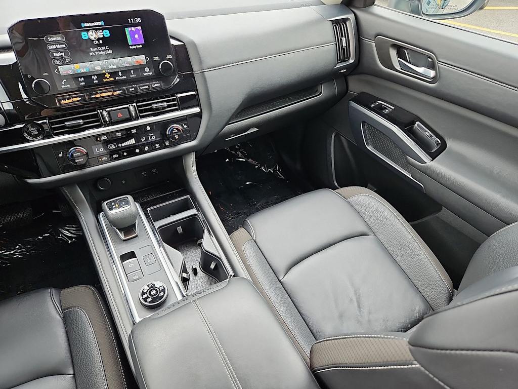 Thumbnail: 2025 Nissan Pathfinder - 16