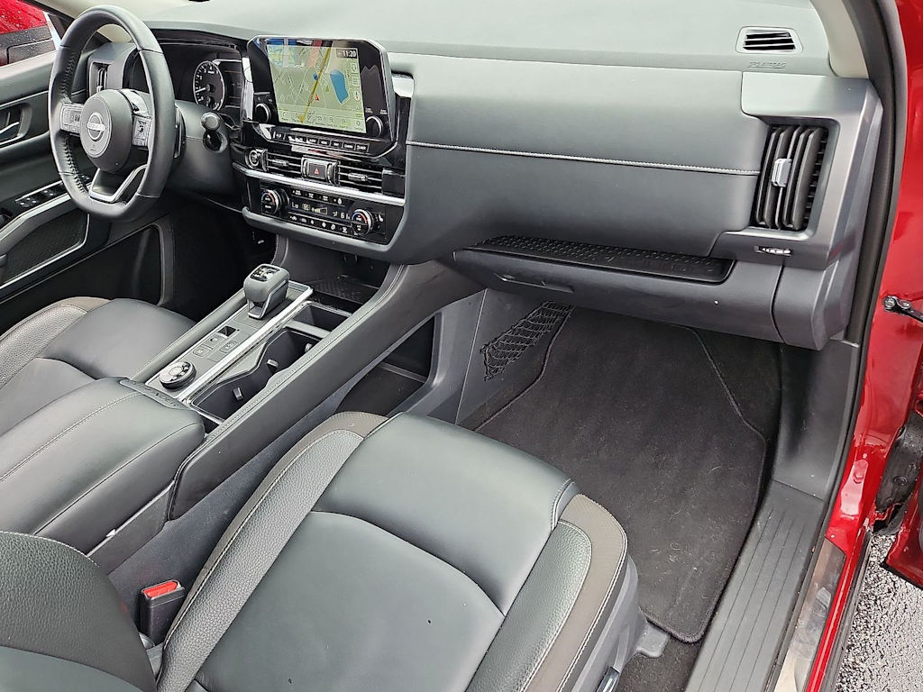 Thumbnail: 2023 Nissan Pathfinder - 37