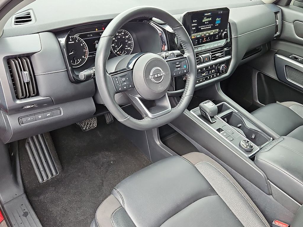 Thumbnail: 2023 Nissan Pathfinder - 13