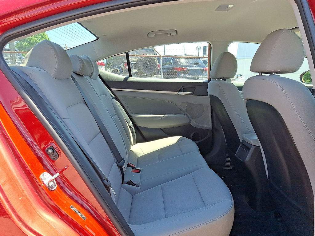 Thumbnail: 2018 Hyundai Elantra - 34