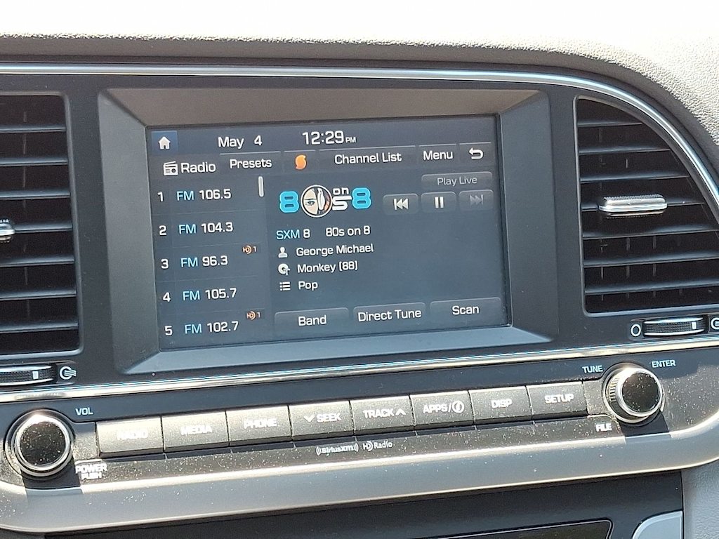 Thumbnail: 2018 Hyundai Elantra - 15