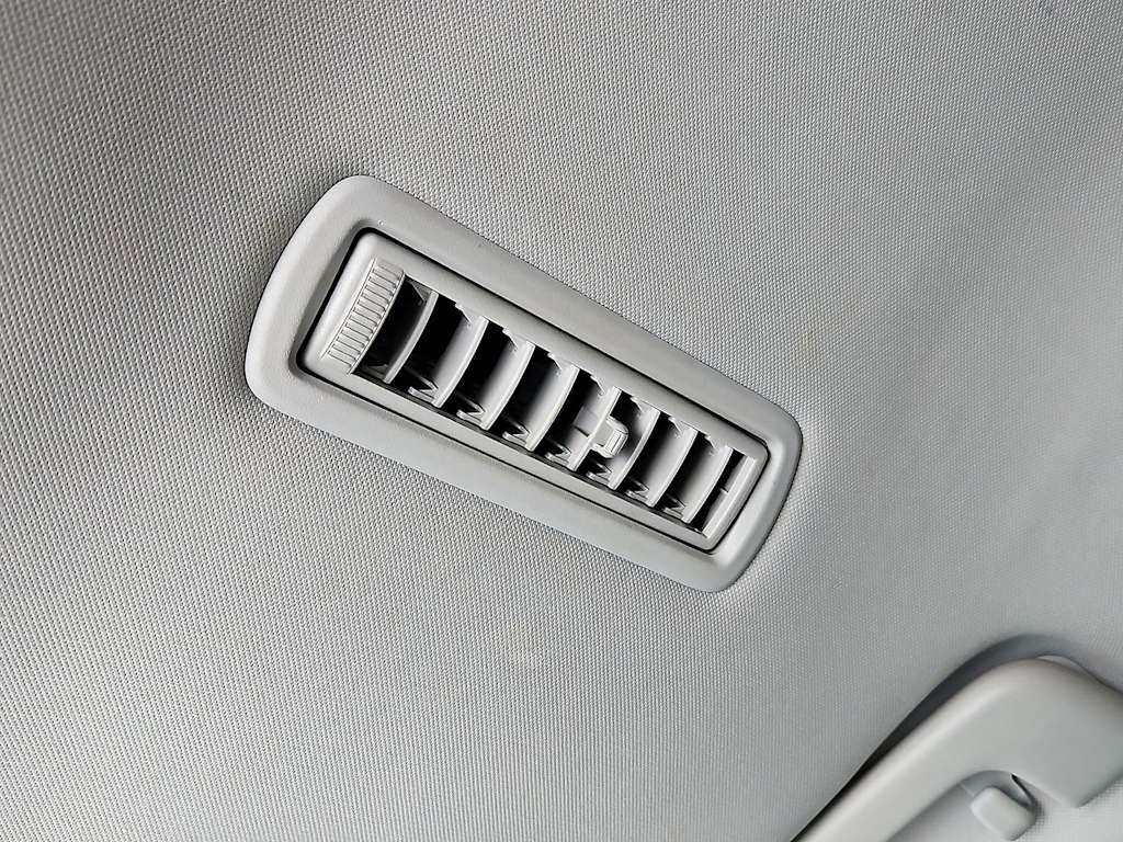 Thumbnail: 2021 Toyota Highlander - 5