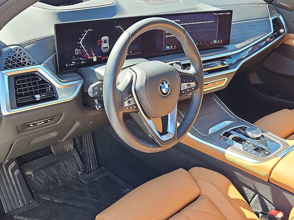 Thumbnail: 2025 BMW X5 - 13