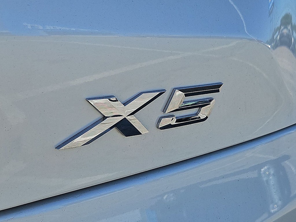 Thumbnail: 2025 BMW X5 - 40