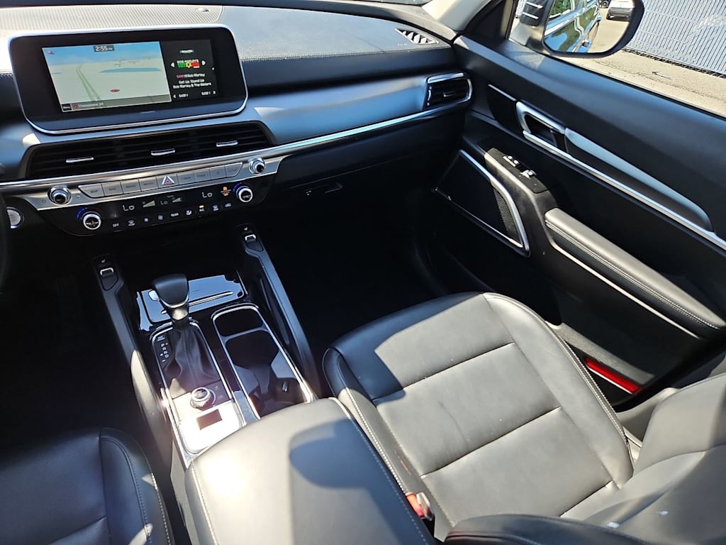Thumbnail: 2022 Kia Telluride - 16