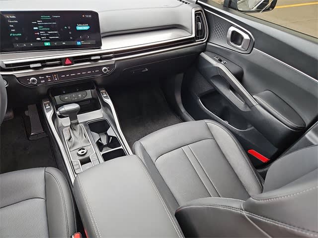 Thumbnail: 2025 Kia Sorento - 15
