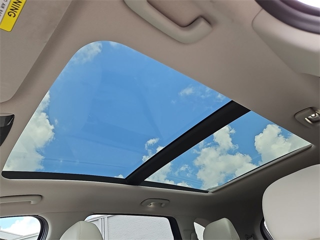 Thumbnail: 2022 Kia Sorento - 30