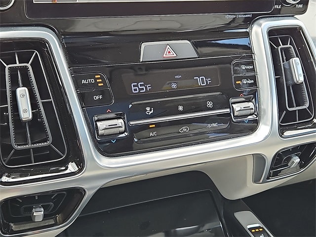 Thumbnail: 2022 Kia Sorento - 29