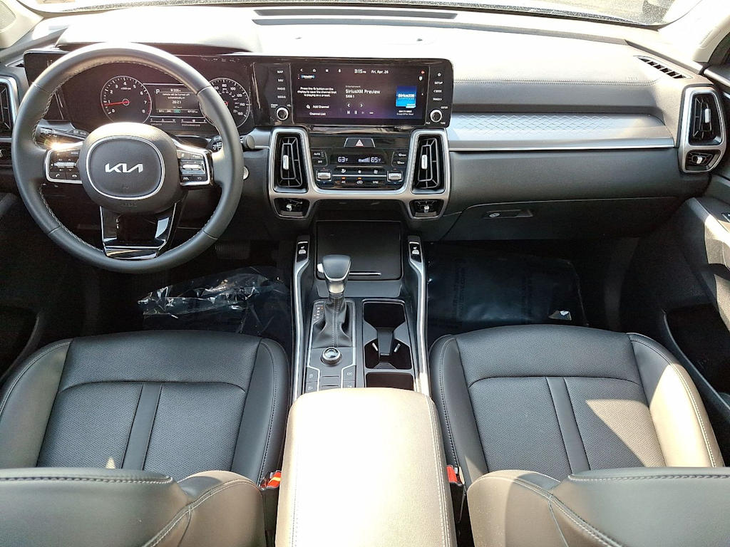 2023 Kia Sorento S - Photo 8