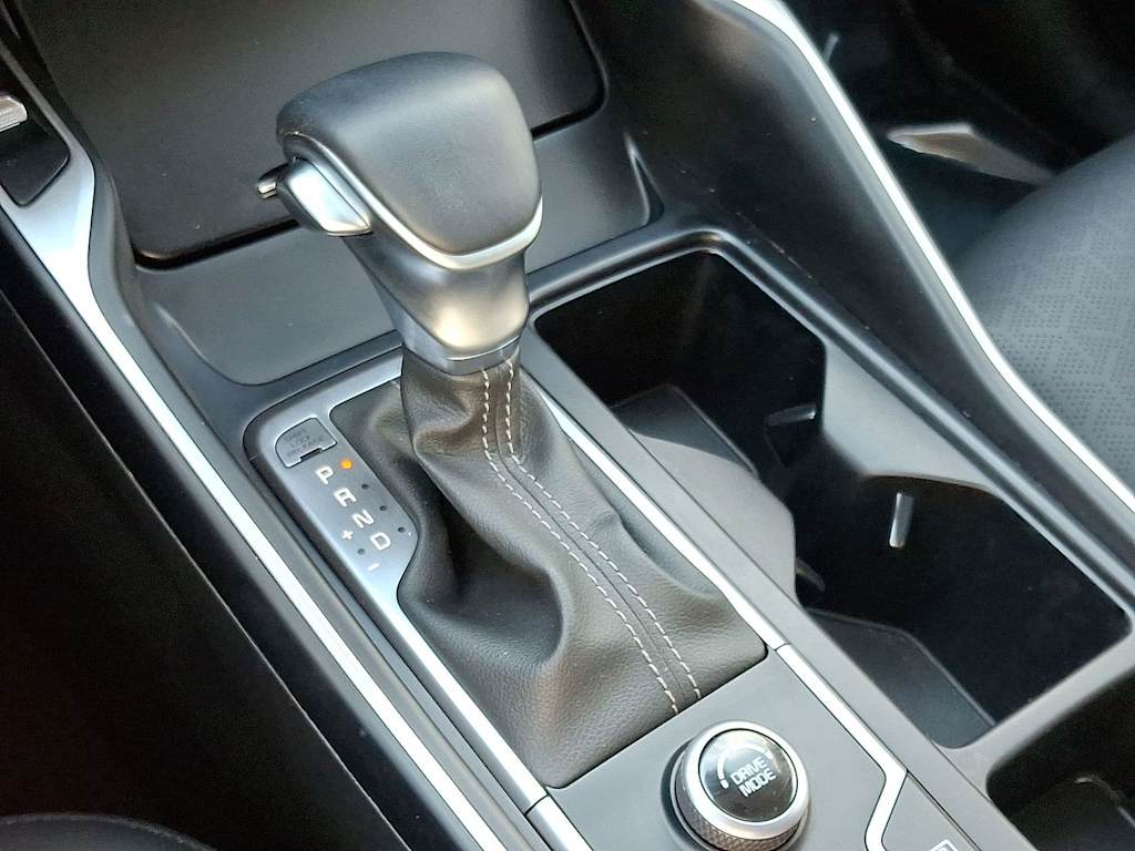 2023 Kia Sorento S - Photo 15