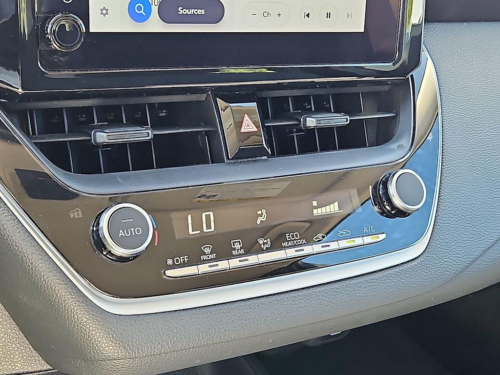 Thumbnail: 2024 Toyota Corolla - 28