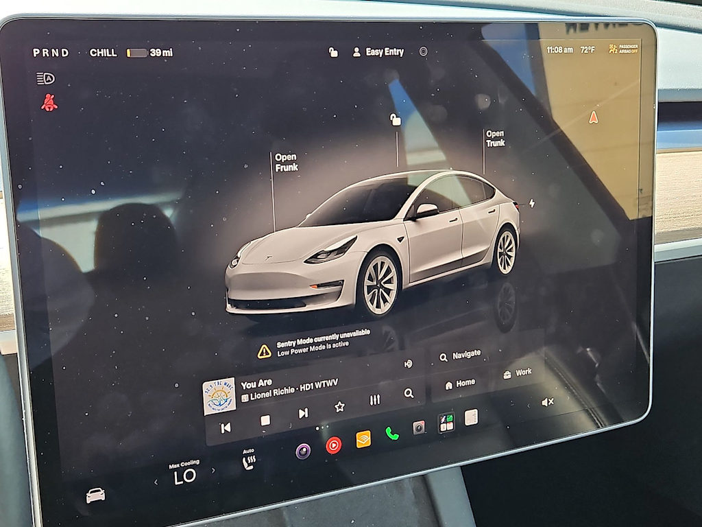 Thumbnail: 2023 Tesla Model 3 - 11