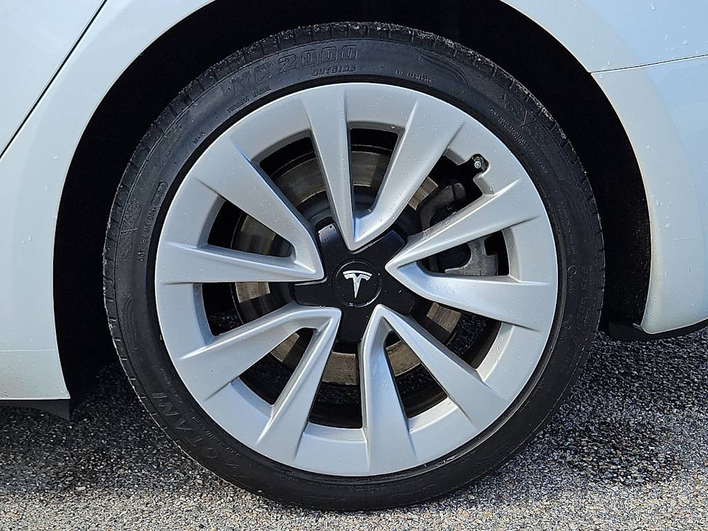 Thumbnail: 2023 Tesla Model 3 - 4