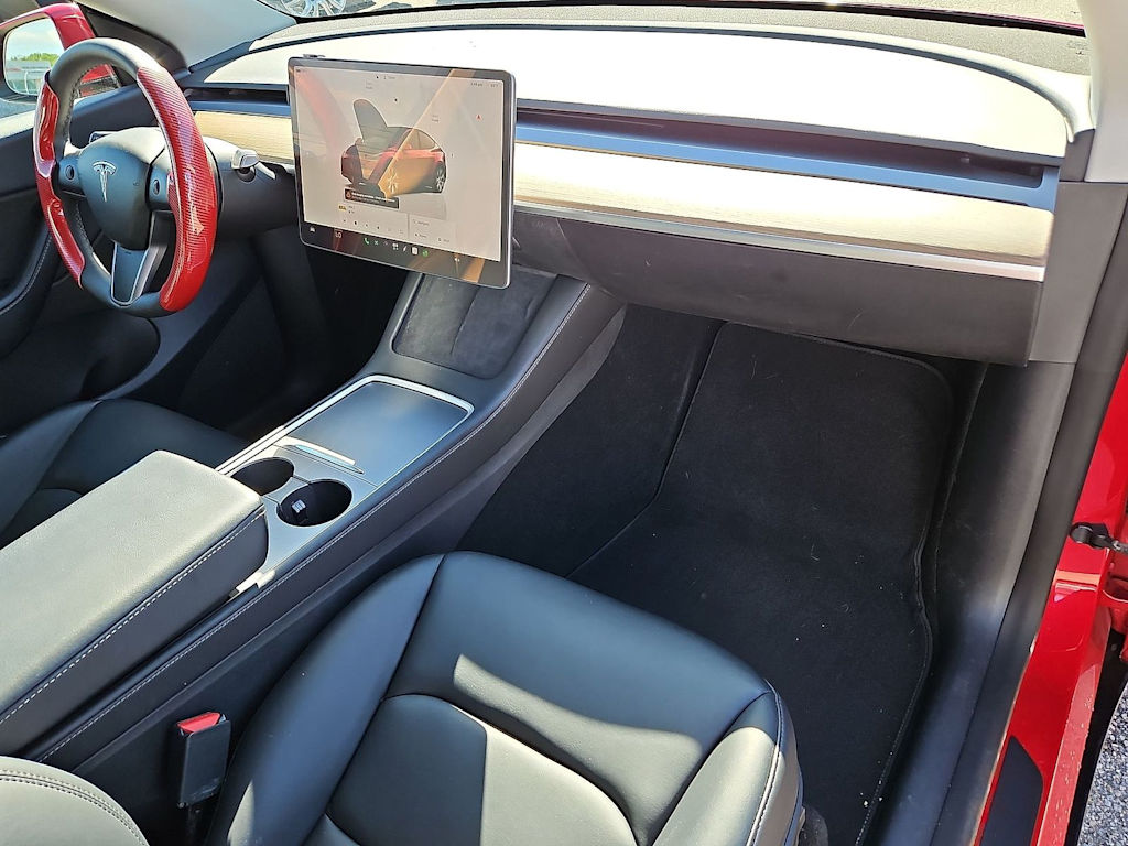 Thumbnail: 2022 Tesla Model Y - 34