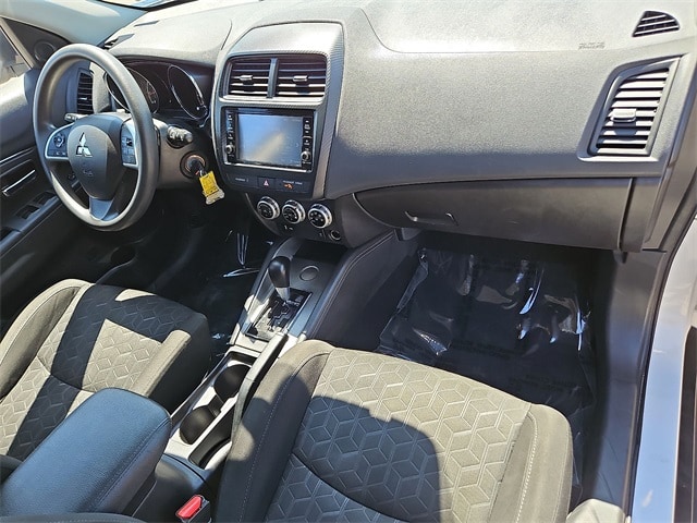 Thumbnail: 2021 Mitsubishi Outlander Sport - 35