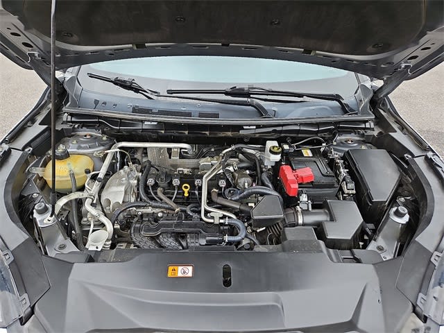 Thumbnail: 2023 Mitsubishi Outlander - 8