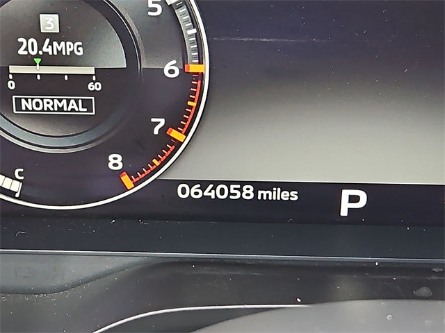 Thumbnail: 2023 Mitsubishi Outlander - 27