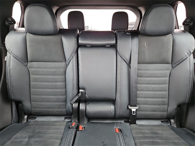 Thumbnail: 2023 Mitsubishi Outlander - 25