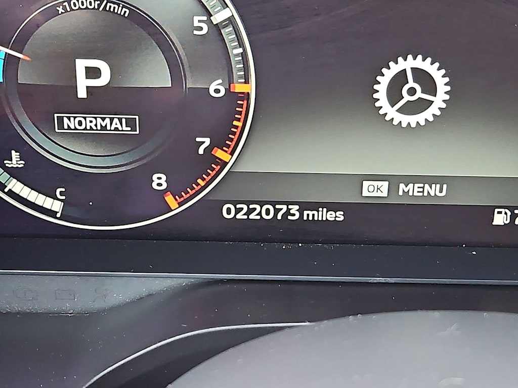 Thumbnail: 2023 Mitsubishi Outlander - 27
