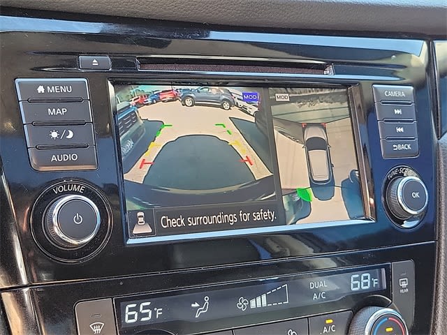 Thumbnail: 2022 Nissan Rogue Sport - 24