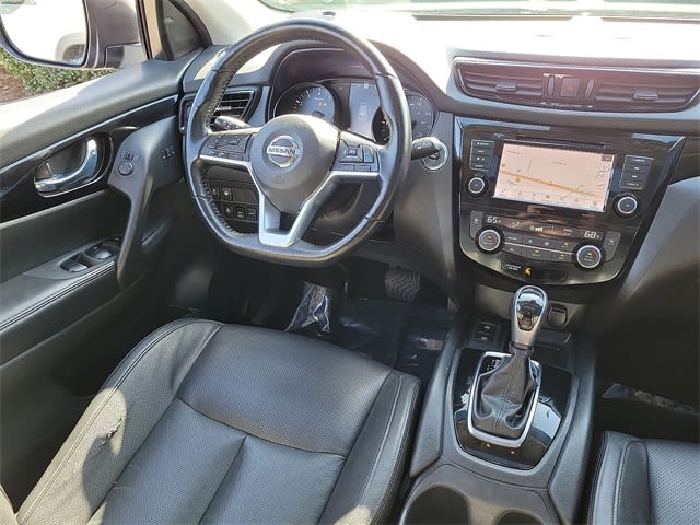 Thumbnail: 2022 Nissan Rogue Sport - 12