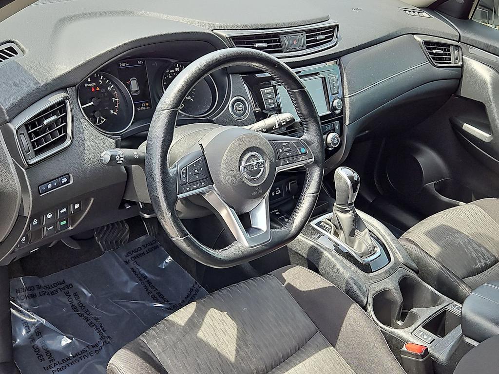 Thumbnail: 2020 Nissan Rogue - 14