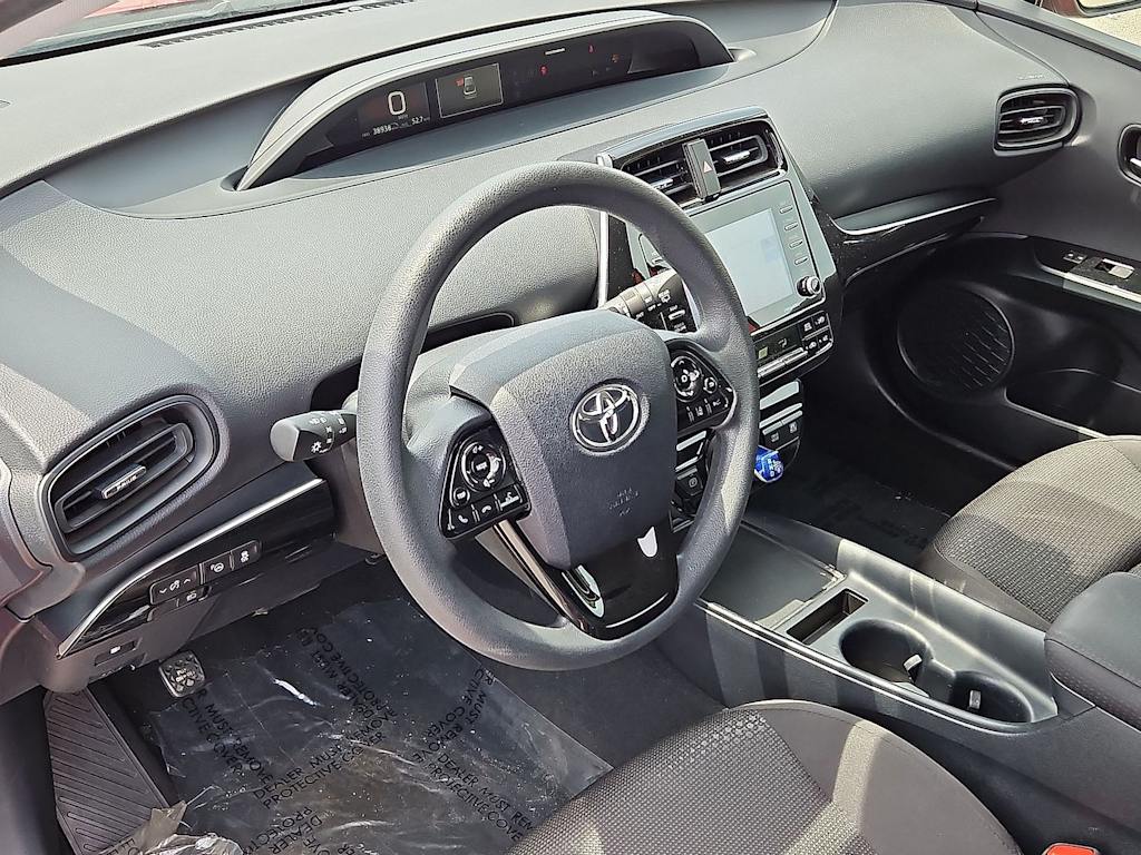 Thumbnail: 2022 Toyota Prius - 13