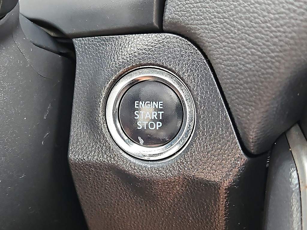 Thumbnail: 2019 Toyota RAV4 - 29