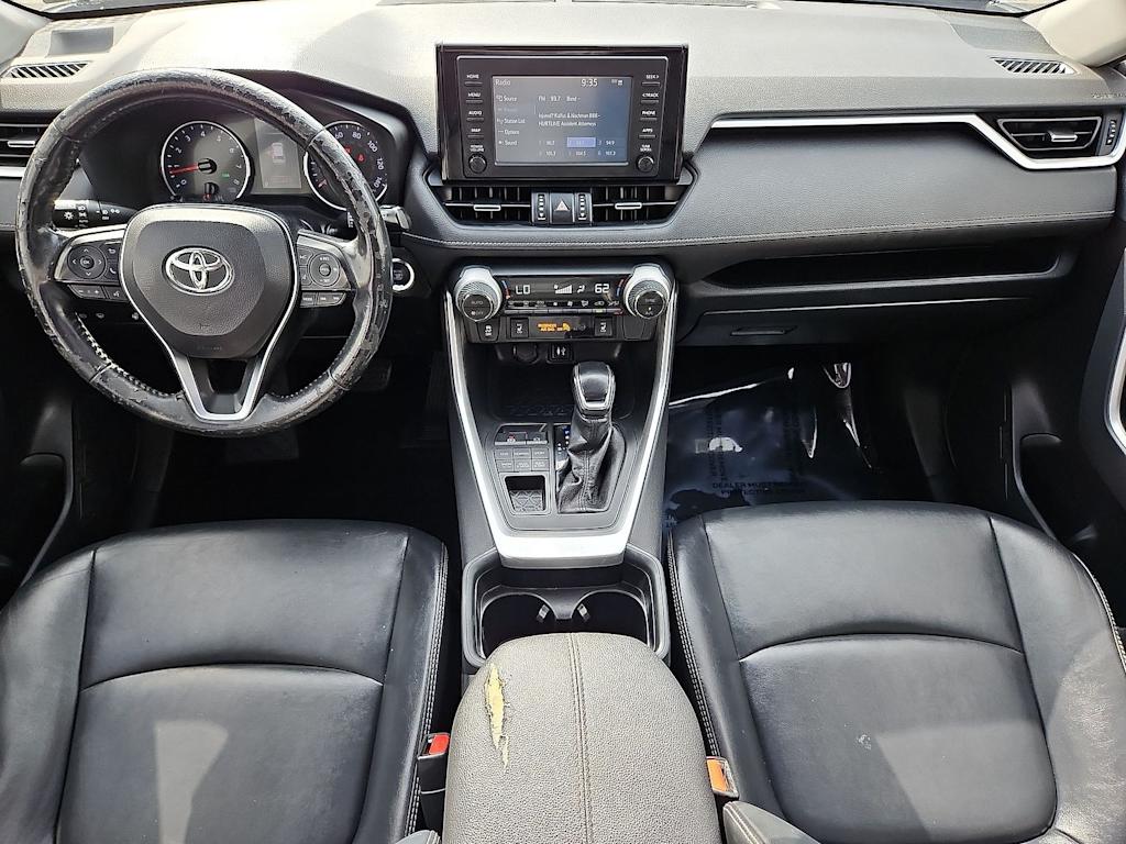 Thumbnail: 2019 Toyota RAV4 - 32