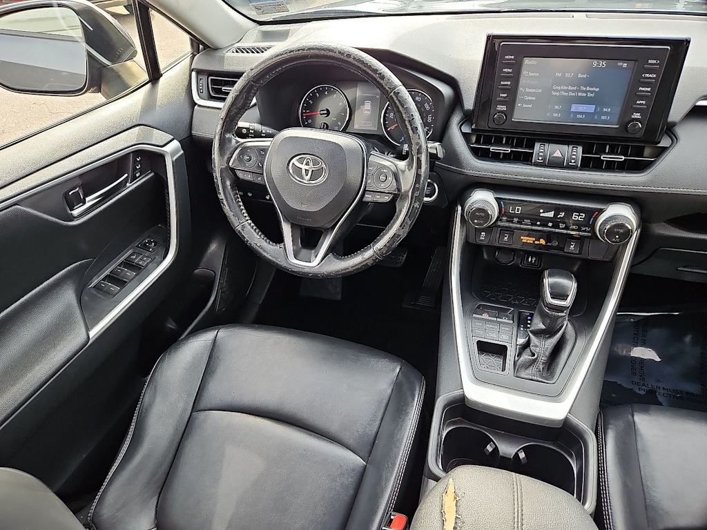 Thumbnail: 2019 Toyota RAV4 - 2