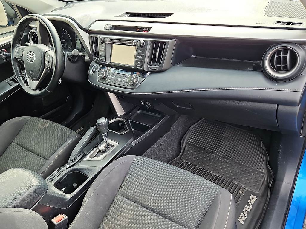 Thumbnail: 2018 Toyota RAV4 - 36