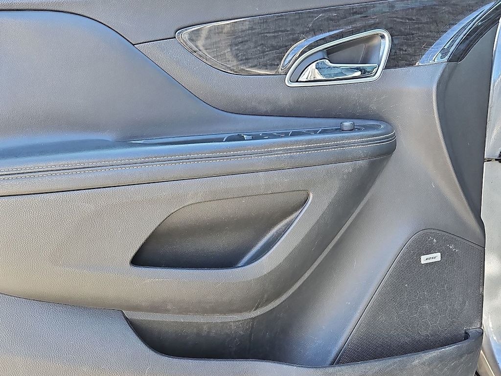 Thumbnail: 2015 Buick Encore - 32
