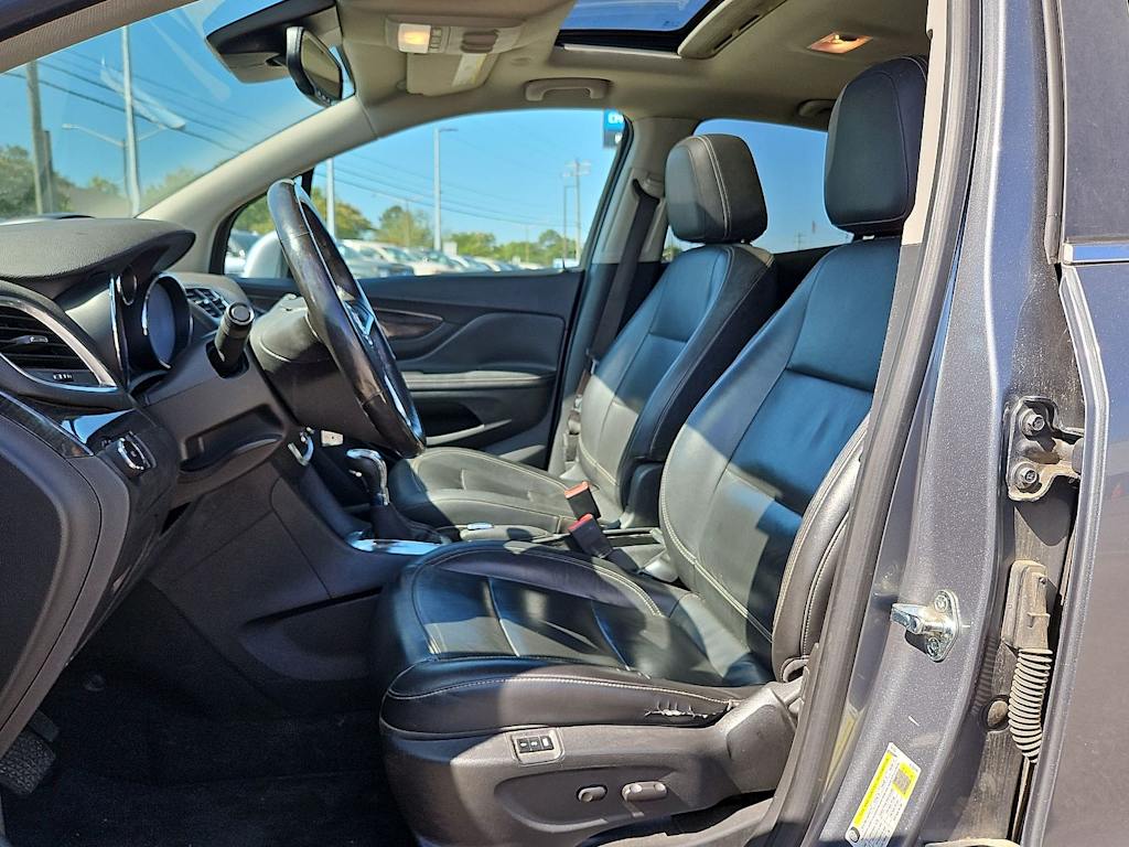 Thumbnail: 2015 Buick Encore - 8