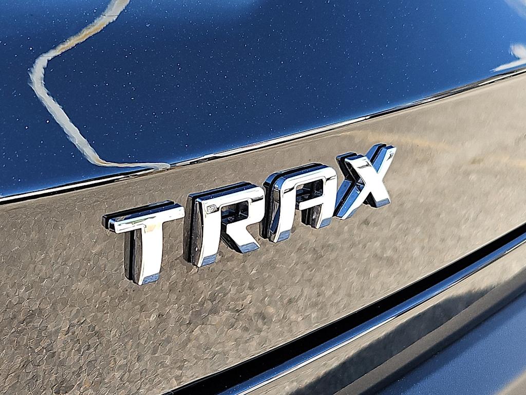 Thumbnail: 2026 Chevrolet Trax - 6