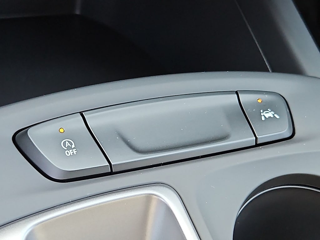 Thumbnail: 2026 Chevrolet Trax - 21
