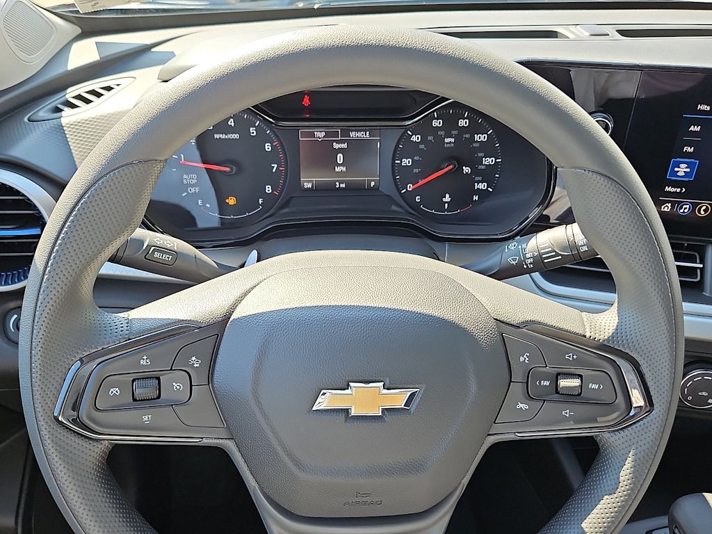 Thumbnail: 2026 Chevrolet Trax - 17