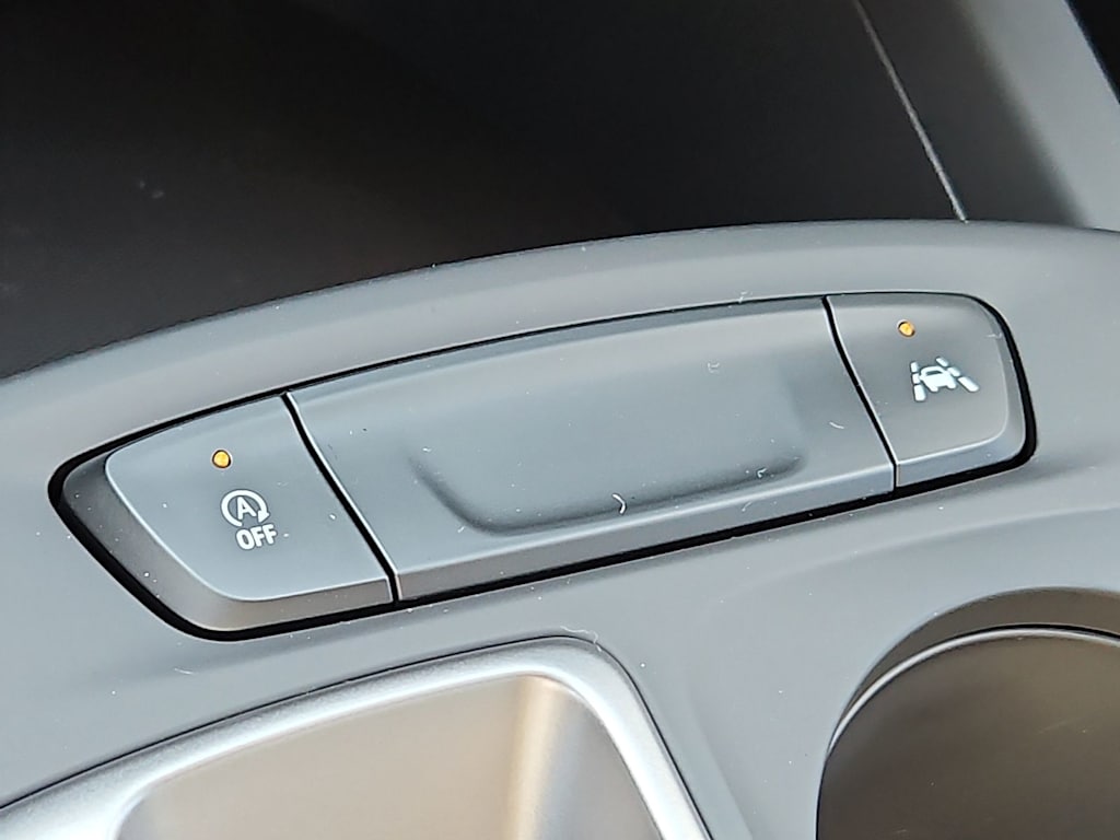 Thumbnail: 2026 Chevrolet Trax - 21
