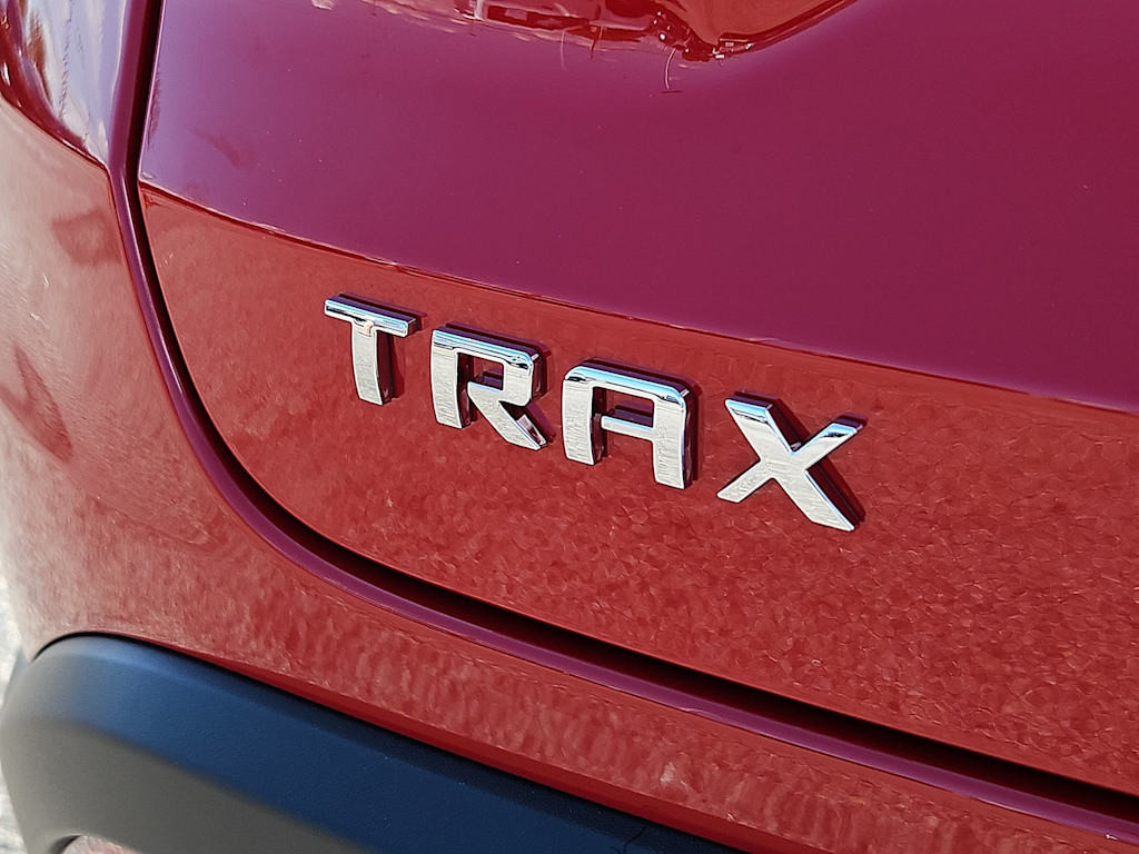 Thumbnail: 2026 Chevrolet Trax - 6