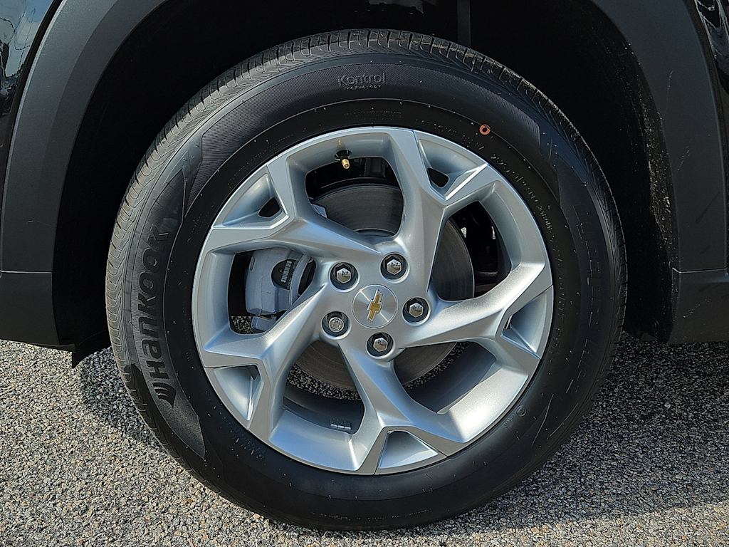 Thumbnail: 2026 Chevrolet Trax - 7