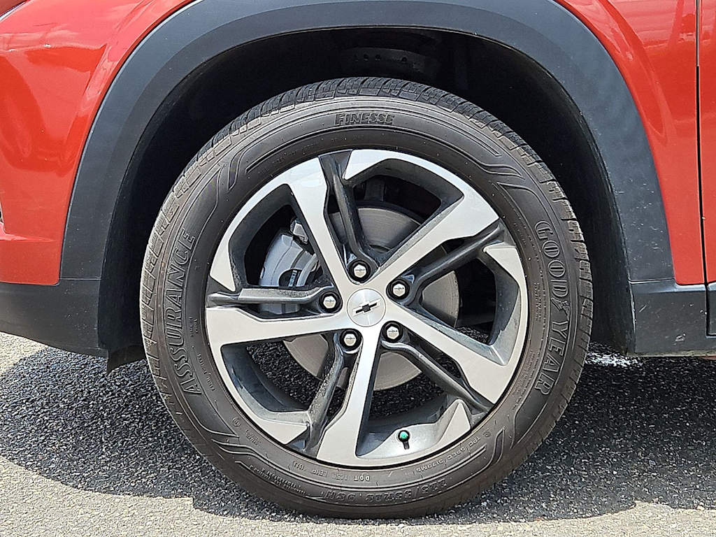 Thumbnail: 2024 Chevrolet Trax - 6