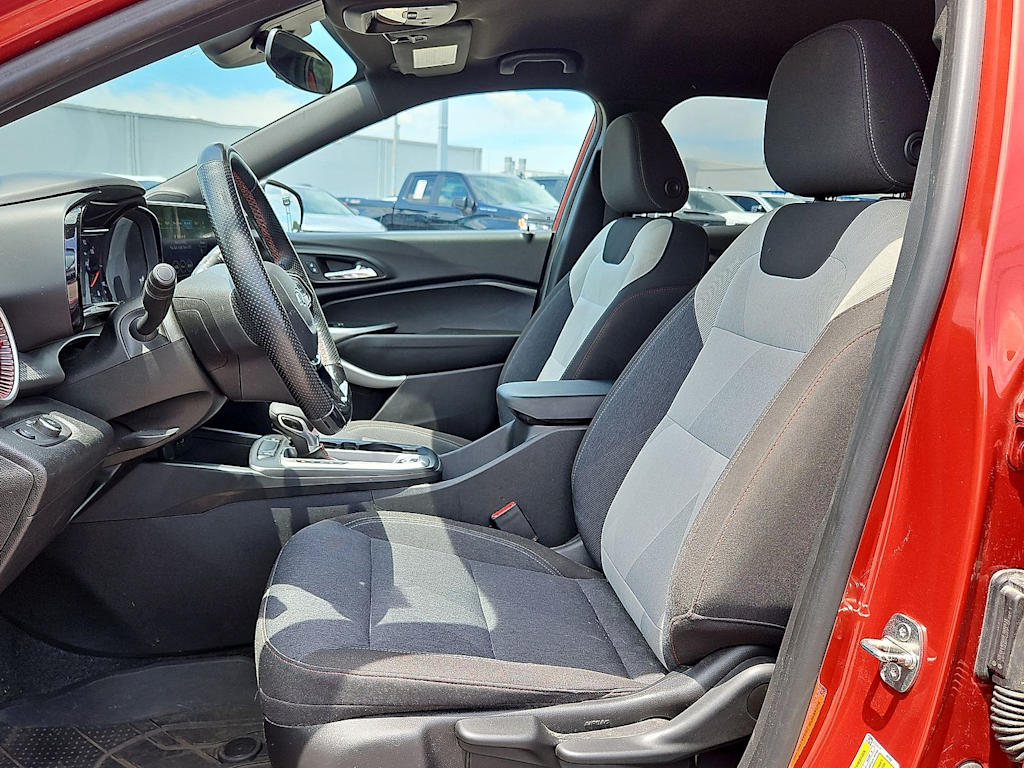 Thumbnail: 2024 Chevrolet Trax - 8