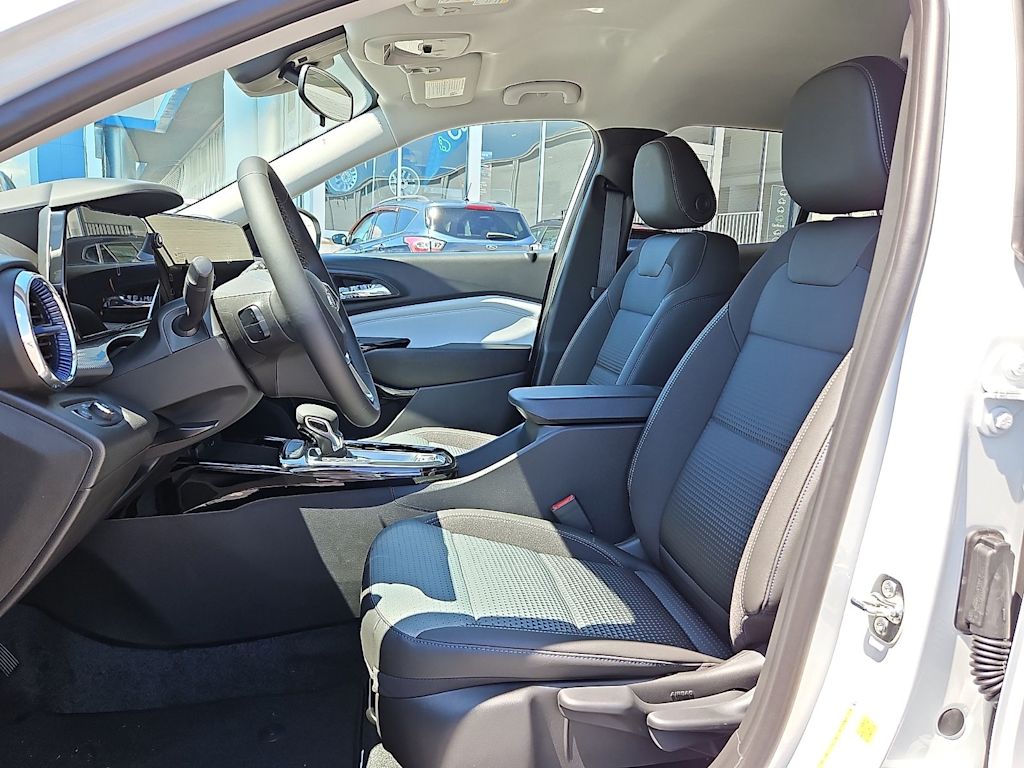 Thumbnail: 2026 Chevrolet Trax - 9
