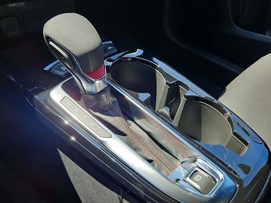 2026 Chevrolet Trax RS - Photo 12