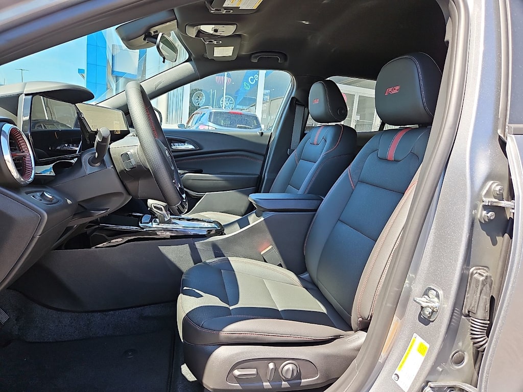 2026 Chevrolet Trax RS - Photo 9