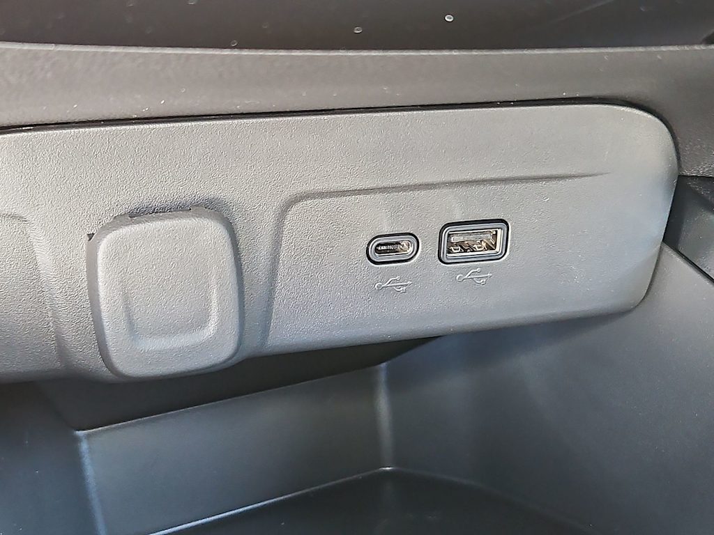 2026 Chevrolet Trax RS - Photo 21